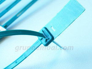 Precinto de Seguridad Plastico SECUR GRIP 2